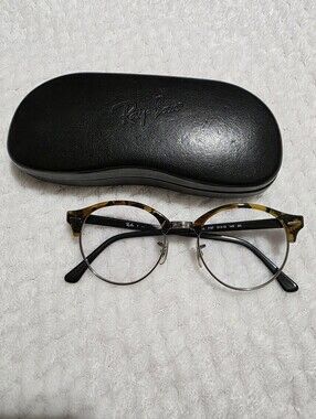 Ray-Ban Black Slim Temple Glasses (RB4246)